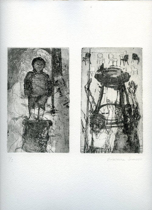 TIMO STANDING ON A WATER FILTER : DANIEL AND STUDIO CHAIRS (2 PANELS)